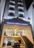 EXTERIOR_BUILDING White Crown Hotel