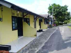 Exterior 4 Empat Putra Homestay