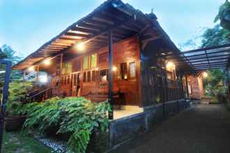 Bangunan 4 Ethnic Room at Omah Gladak by Omah Bungah