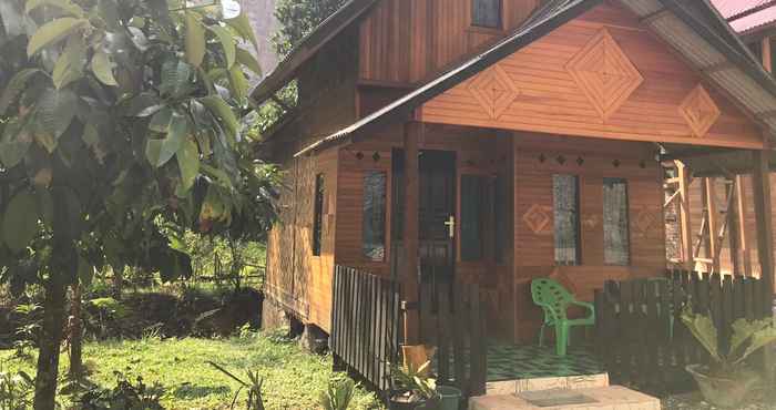 Luar Bangunan Family Bungalow - Meliya Homestay