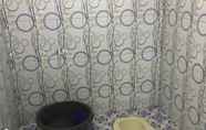 Phòng tắm bên trong 5 VIP Bungalow - Meliya Homestay