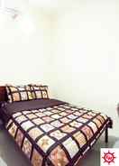 BEDROOM Budget Room at Homestay Cahaya Transport