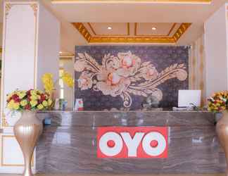 Lobi 2 OYO 854 Ub Caisar Hotel