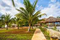 Exterior Rua Beach Resort Sumba