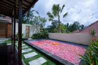 Kolam Renang Vrindavan Ubud Villa