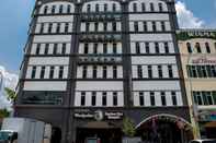 Bangunan OYO 430 Oak Valley Boutique Hotel