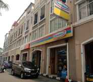 Exterior 7 Ancol Homestay