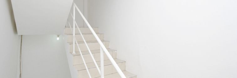 로비 Ancol Homestay