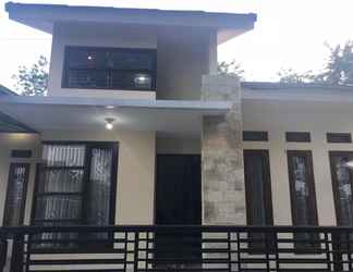 Luar Bangunan 2 Tiza Family Homestay