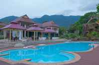 Kolam Renang Akantuka Homestay