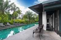 Kolam Renang Luxury Penthouse Condo 