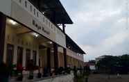 Lobby 3 Raja Hotel Samosir