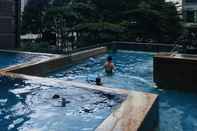 Swimming Pool Ana Elysees of Easy Life