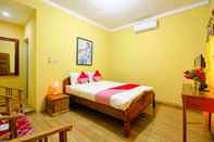 Bedroom OYO 2047 Opak Village Bed & Breakfast Near RSUD Bantul