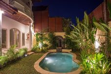 Swimming Pool Garden Villa Seminyak