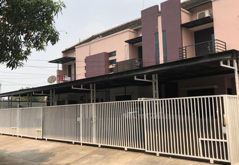 Lobi Sweet Home Serpong