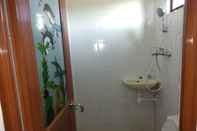 In-room Bathroom Permata Hijau Homestay