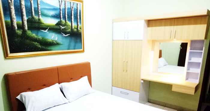 Bedroom Fresh Homestay Ambarketawang - 4 Bedrooms