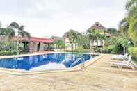 Swimming Pool Lanta Village 