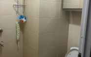 In-room Bathroom 5 Apartment Serpong Green View By Salam Property