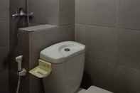 Toilet Kamar Studio Room Apartmen Jardin