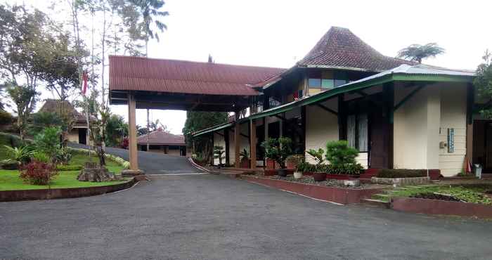Lobby Nirwana Resort