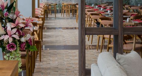 Lobby 2 Horison GKB Gresik