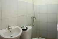 Toilet Kamar De Plaza Hotel