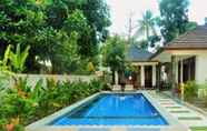 Kolam Renang 4 Two Brothers Villa