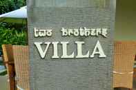 Lobi Two Brothers Villa