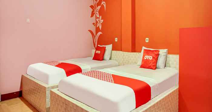 Kamar Tidur Capital O 91034 Hotel Grand Kenari