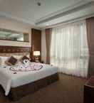 BEDROOM Rex Hanoi Hotel