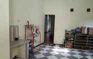 Lobby 3 Arifin Family Homestay Syariah