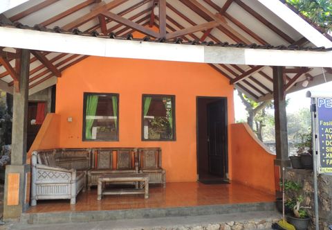 Exterior Penginapan Pratama