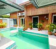 Kolam Renang 2 ROMANTIC Pool Villa