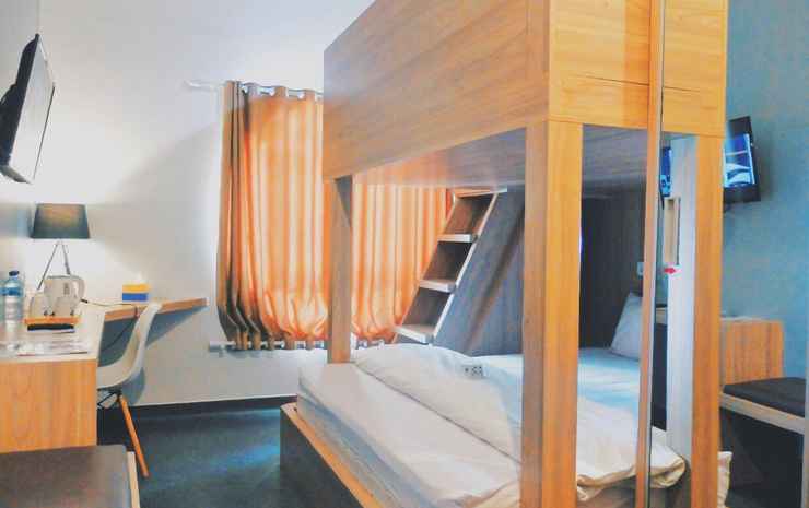 Kapal Garden Hotel by UMM Malang - Stateroom Family Room Only