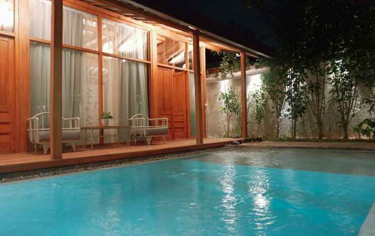 Ayom Java Village Solo Solo - Manik Villa with Private Pool