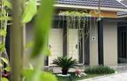 Luar Bangunan 3 Suja Menteng Guesthouse