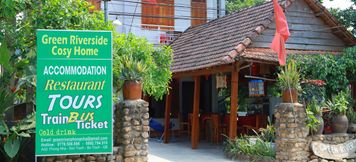 Sảnh chờ 3 Green Riverside Cosy Home