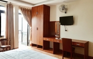 Phòng ngủ 5 Anh Nguyet Hotel