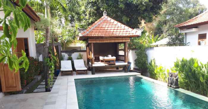 Kolam Renang Villa Krastawa