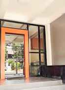 EXTERIOR_BUILDING Guest House Lebak Bulus