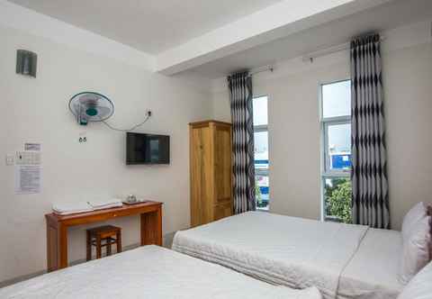 Bedroom Lily Hotel Cam Ranh