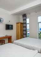 BEDROOM Lily Hotel Cam Ranh