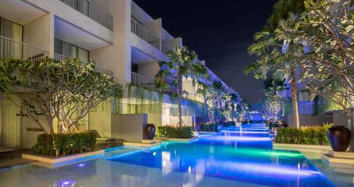 Hồ bơi Kanvaz Village Resort Seminyak