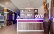 Lobi 4 Super OYO 3936 Hotel Trisula Makassar
