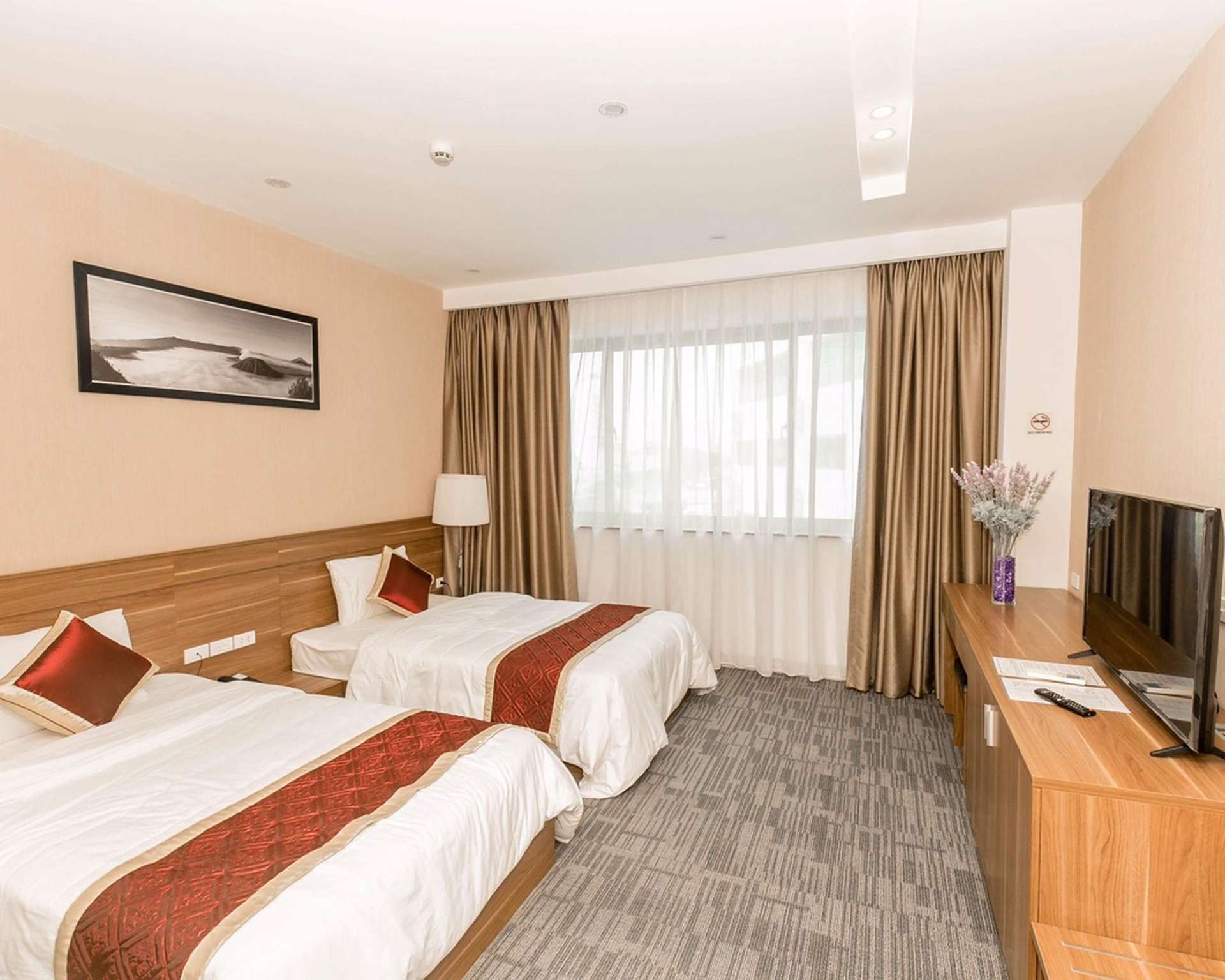 Aroma Hotel - Khách sạn Láng Hạ