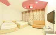 Kamar Tidur 3 My Friends Hotel