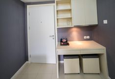 卧室 3 Contemporary 1BR Near Cihampelas at Parahyangan Residence Apartment by Travelio