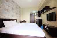 Lobi Minimalist Studio Room at Serpong Greenview by Travelio